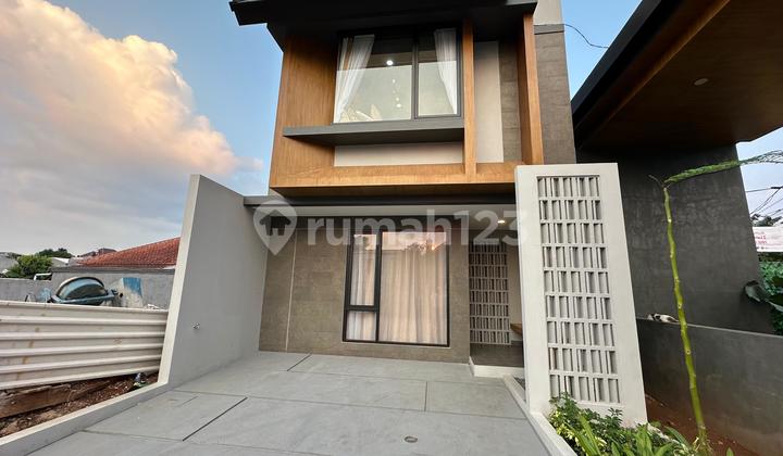 Rumah 2 Lantai Ciputat Lokasi Strategis Termurah