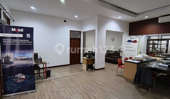 Dijual Rumah Strategis Di Kota Bandung.  2