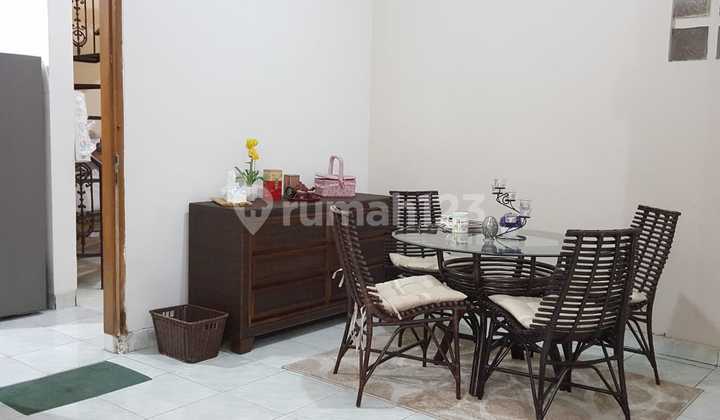 For Sale Rumah Di Istana Kawaluyaan. Murah Bagus 2