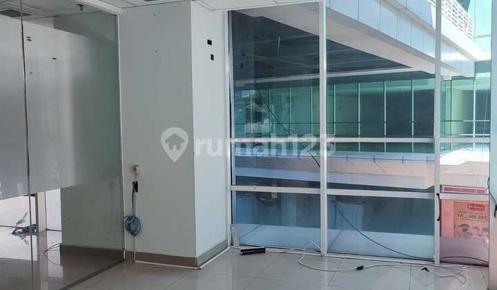 *Commercial Space for Rent in the Center of Bandung City* 2
