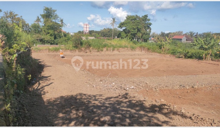 Land For Sale!!!  Plot of land in Pering, Gianyar near Pering Beach