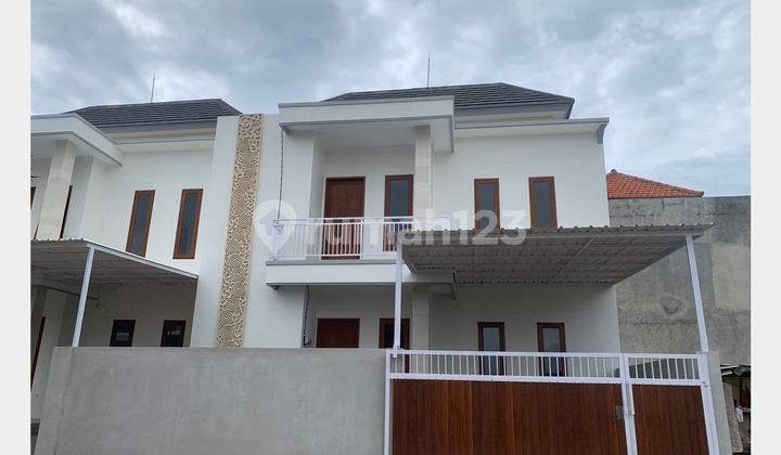 Dijual 2 unit rumah mewah harga ekonomis siap huni di Sidakarya