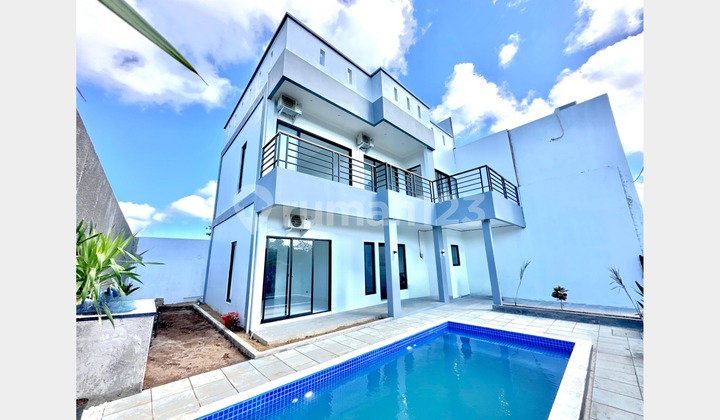 BRAND NEW VILLA FOR LEASE 