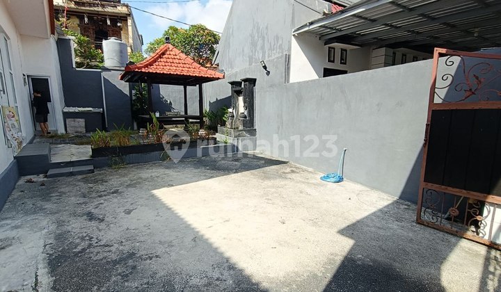 Disewakan Rumah – Lokasi Strategis, Dekat Living World 2