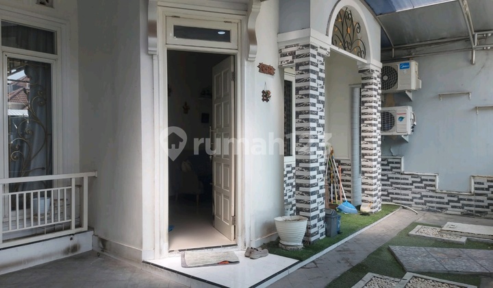 jambangan palm spring