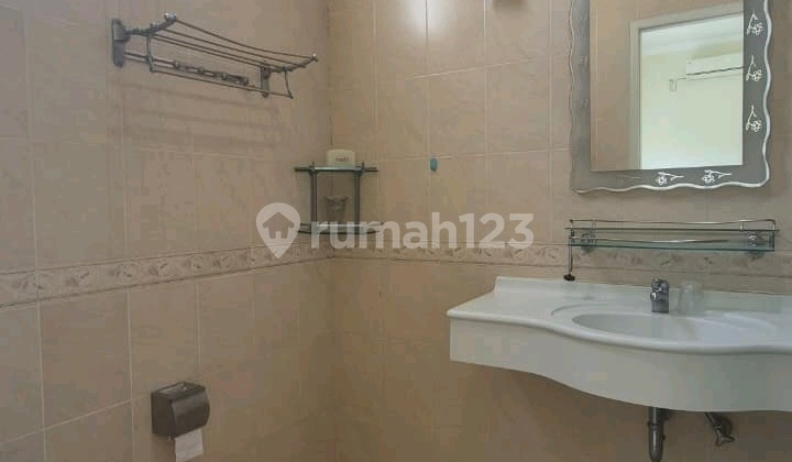 Dijual Rumah Rafles Garden Citraland Surabaya barat 2