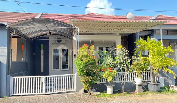 Medokan Semampir House Medokan Semampir House