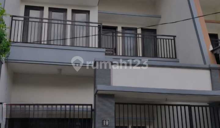 Rumah 2lt cocok utk Kost dekat MERR, Araya, Pakuwon City