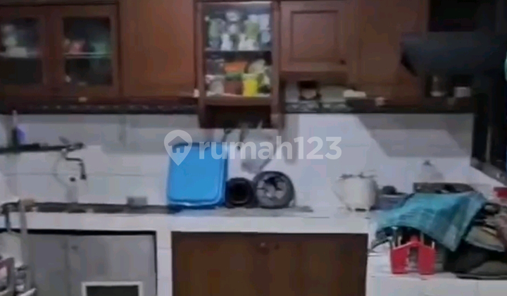 For Sale House in South Darmo Permai 2