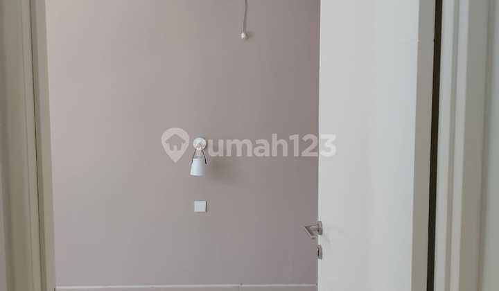 Rumah 2 Lantai Northwest Lake 2