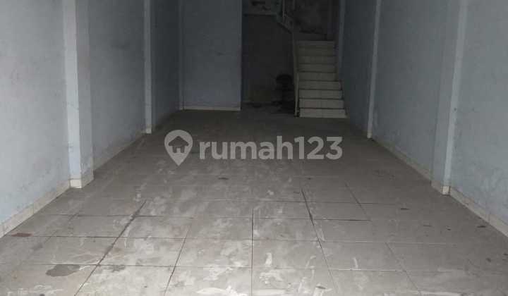 Shop House in Waru 2