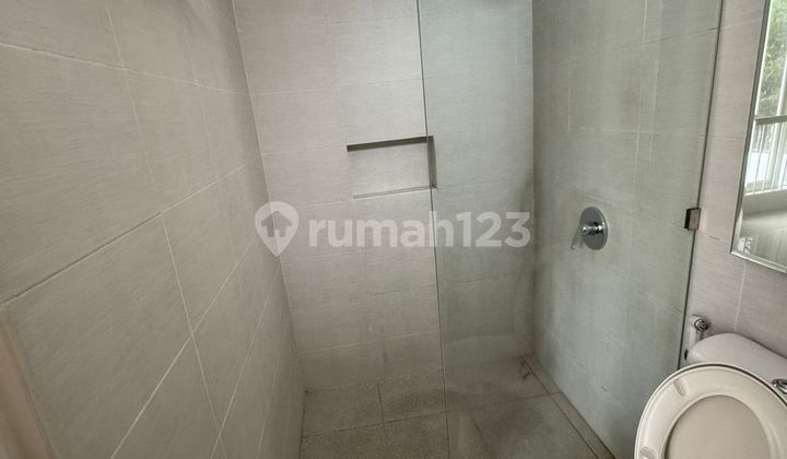 Rumah Northwes Park 2