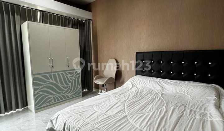 Rumah full funished dekat Pakuwon Mall 2