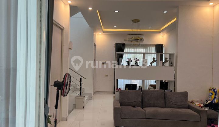 Rumah Semampir Tengah