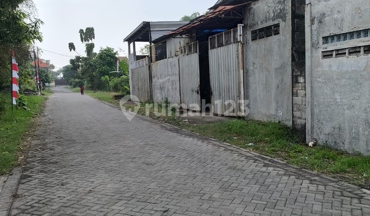 Gudang dan tanah di driyorejo
