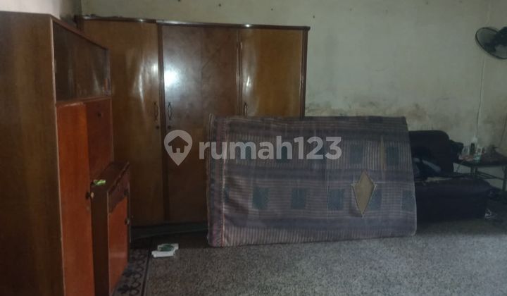 For Rent Dutch Building Business House in City Center