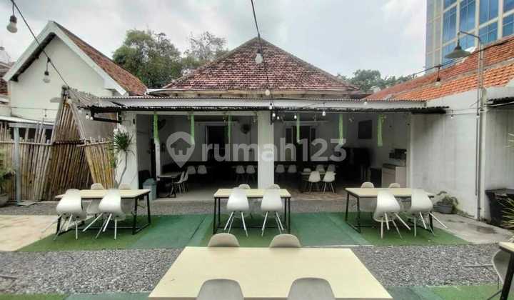 Dijual Rumah Tengah Kota Taman Bungkul Surabaya
