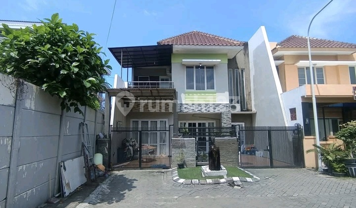 Dijual Rumah Mewah di ketintang,didalam kawasan perumahan paling depan 2