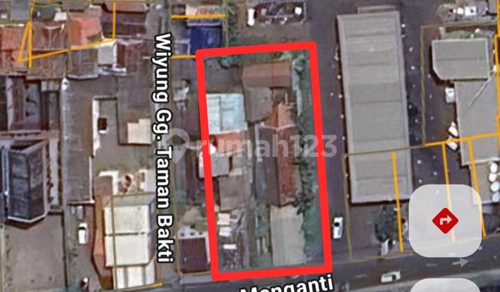 Dijual Rumah Hook Bentuk Kotak Raya Wiyung 2