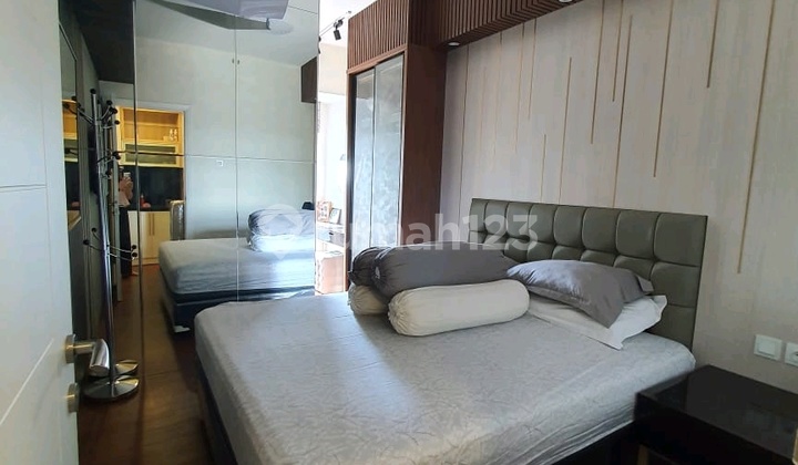 For rent Benson apartment West Surabaya Pakuwon West apartment. 2