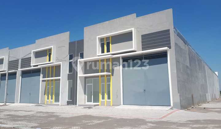 Warehouse for Sale in Panca Bizpark Near Kebomas Toll Road Warehouse for Sale in Panca Bizpark Near Kebomas Toll Road