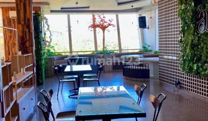 For Rent: Office Building or F&B Build For Rent: Office Building or F&B Build