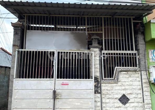 Strategic Petemon Central Surabaya House, Ready to Occupy! Strategic Petemon Central Surabaya House, Ready to Occupy!