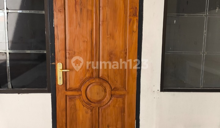 Tempat Usaha Strategis Ketintang Surabaya Selatan, Luas! 2