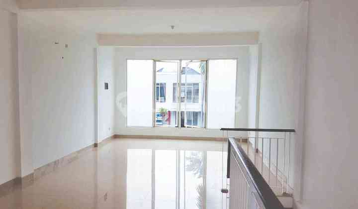 SAN ANTONIO Shopping Street Pakuwon City SAN ANTONIO Shopping Street Pakuwon City