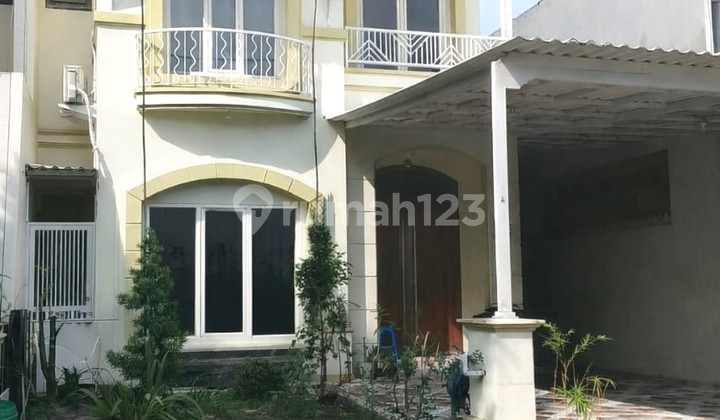 Royal Palais Wisata Bukit Mas Royal Palais Wisata Bukit Mas