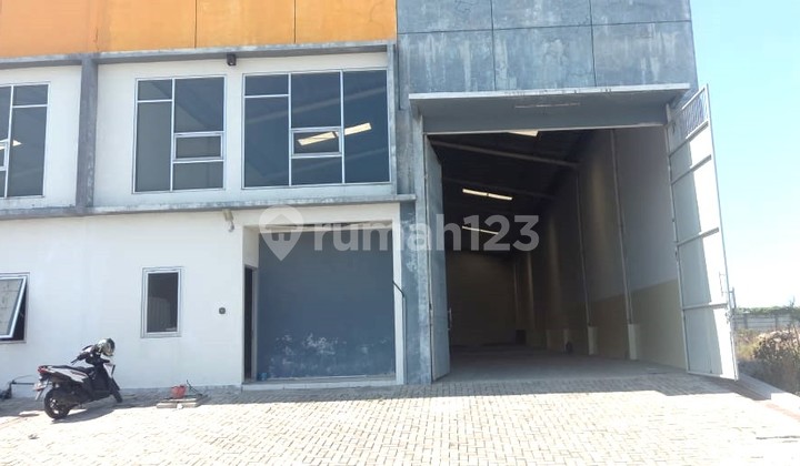Dascoland Gresik Strategic Warehouse - Building Area 540m²
