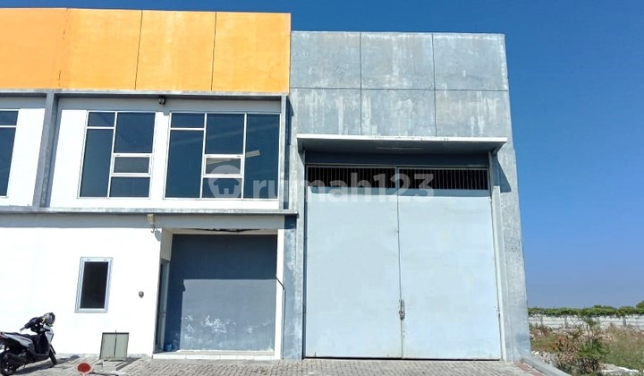 Dascoland Gresik Strategic Warehouse - Building Area 540m²