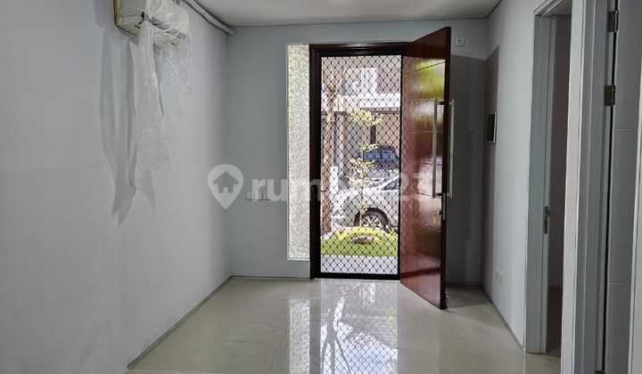 Rumah 3 Lantai Murah Lokasi di Northwest Park Citraland 2