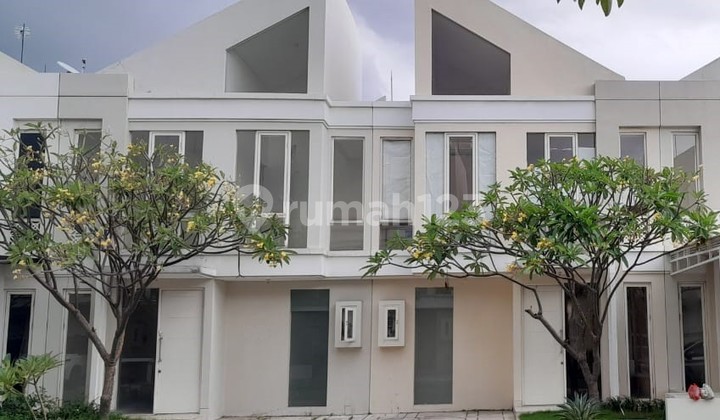 Grand Pakuwon Adelaide 72m 1M Surabaya