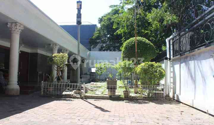 BANGUNAN KOMERSIAL SURABAYA PUSAT, selangkah ke RAYA DARMO