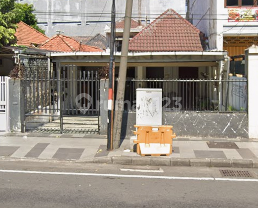 Rumah Usaha Pusat Kota Surabaya Jalan Diponegoro 1