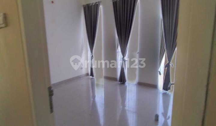 Dijual Rumah East Coast Park Pakuwon City 2