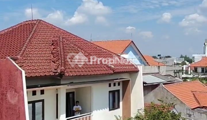Dijual Rumah Bagus Siap Huni Karangan Wiyung Dijual Rumah Bagus Siap Huni Karangan Wiyung