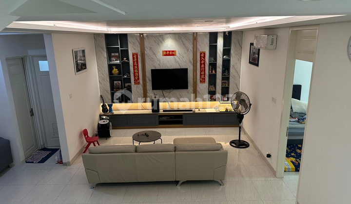 DIJUAL RUMAH SEMI FURNISH DI BRISBANE GRAND PAKUWON