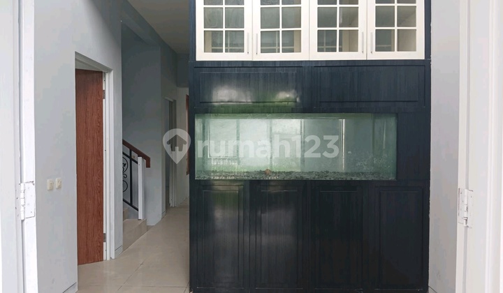 Disewakan Rumah Palma Classica Citraland 2Lt 3 Kamar Lt300m Dekat Universitas dan Rs Ciputra Surabaya Barat 2