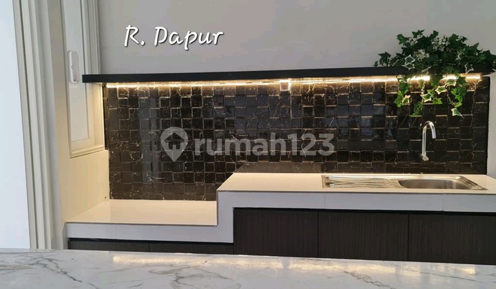 Disewakan Rumah di Surabaya Grand Pakuwon Cluster Canberra 2