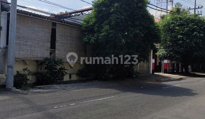 FOR SALE COMMERCIAL HOUSE LAND CALCULATION IN EMBONG AREA NEAR TUNJUNGAN PLAZA 2