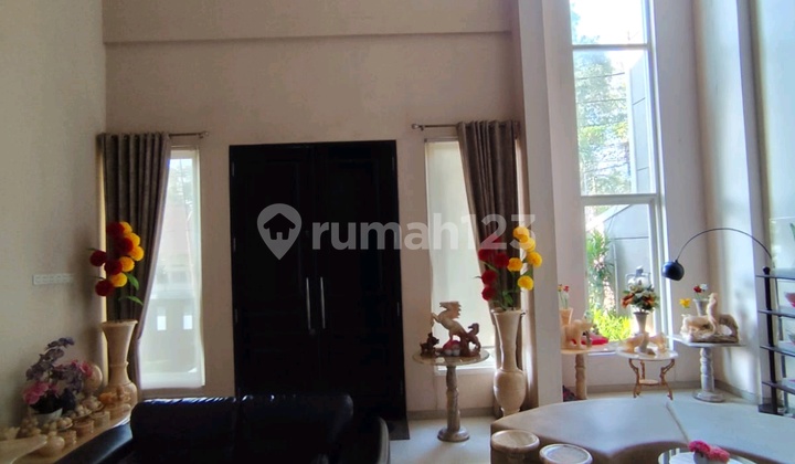 FOR SALE LUXURY HOUSE IN GRESIK, LOCATED IN THE SEMEN GRESIK HOUSING COMPLEX FOR SALE LUXURY HOUSE IN GRESIK, LOCATED IN THE SEMEN GRESIK HOUSING COMPLEX