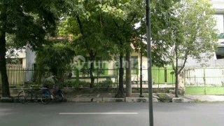 FOR SALE OLD HOUSE JAKSA AGUNG SUPRAPTO CENTRAL SURABAYA CITY 2