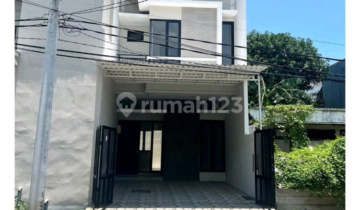 DIJUAL RUMAH 2 LANTAI BARU GRESS KUTISARI SURABAYA SELATAN