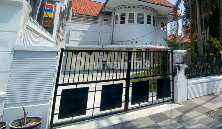 DISEWAKAN RUMAH HERITAGE VINTAGE TENGAH KOTA SURABAYA DISEWAKAN RUMAH HERITAGE VINTAGE TENGAH KOTA SURABAYA