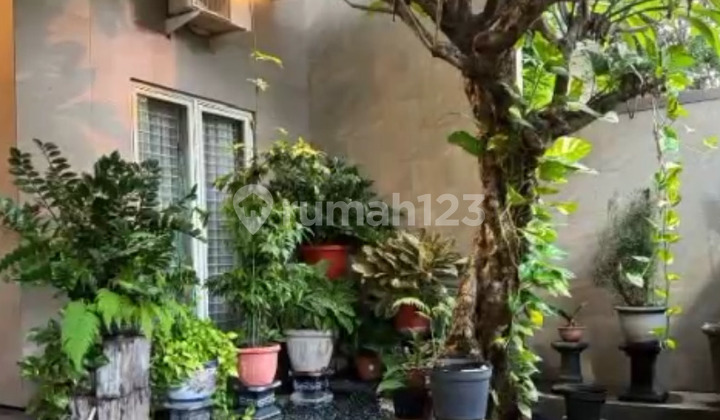 Araya 1 House, Galaxy Bumi Permai 2