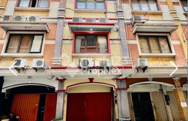 Disewakan Ruko Hr Muhammad Square. 4 Lantai. Dekat Pakuwon Mall Disewakan Ruko Hr Muhammad Square. 4 Lantai. Dekat Pakuwon Mall