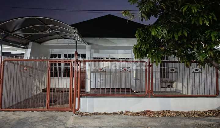 For Rent Darmo Permai Selatan House. Near Pakuwon Mall