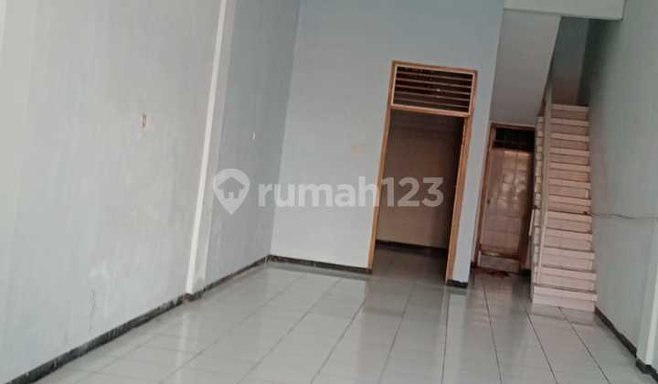 2-Story Shophouse in Karang Empat Besar, Surabaya 2